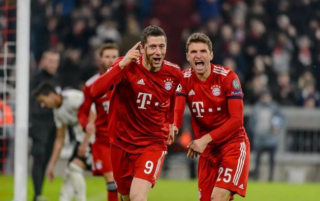 超比赛中展 超比赛中展